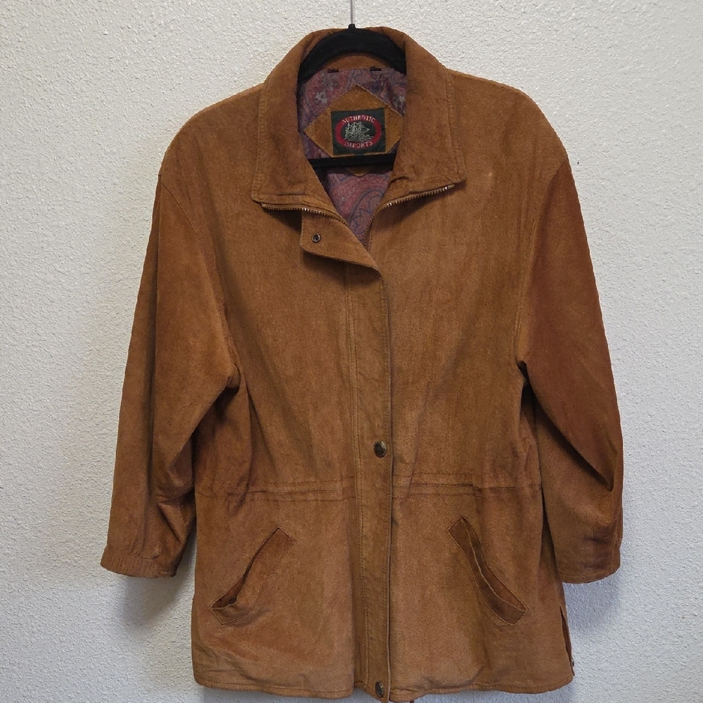 Authentic Imports 100% Leather Size M Coat. Caramel Color. 1980s